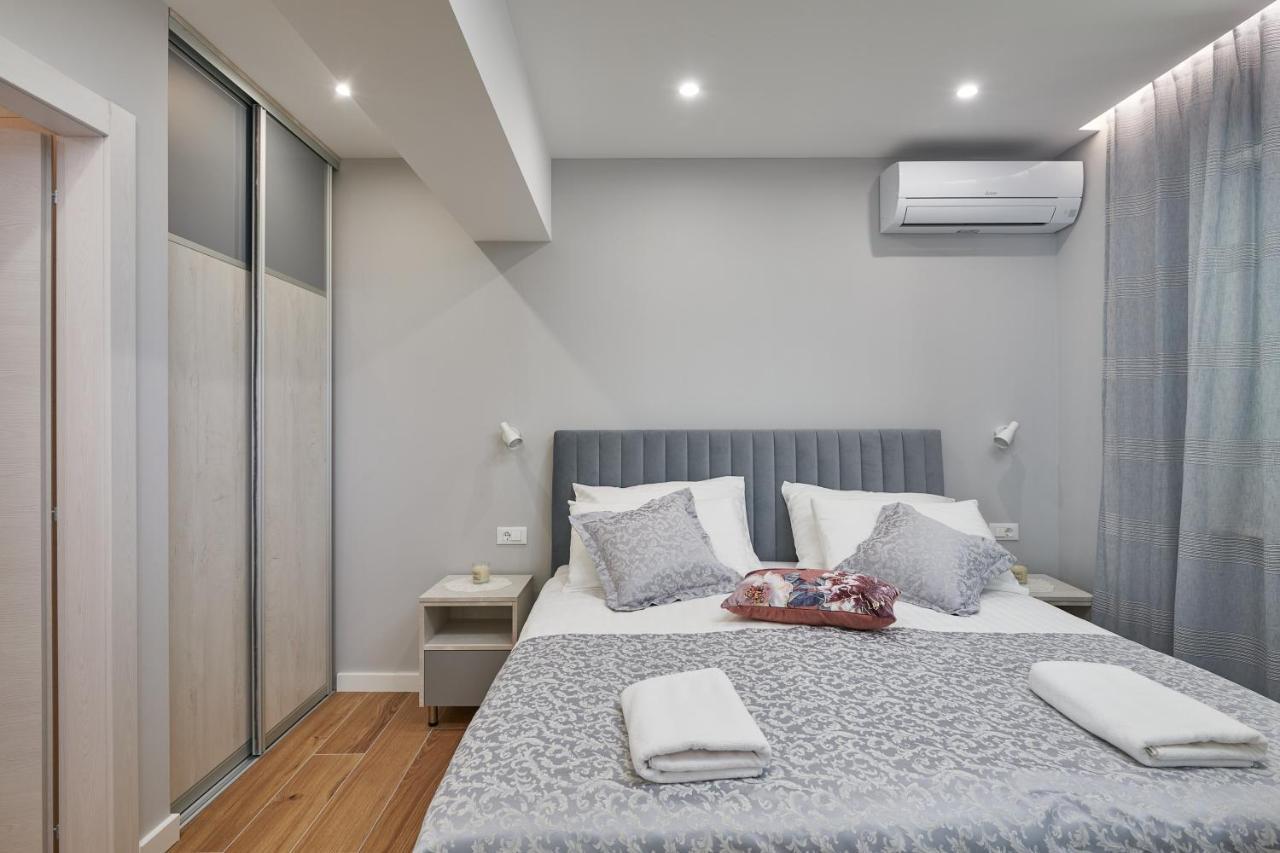 דוברובניק Newly Renovated Apt. Near To Entrance To Old Town מראה חיצוני תמונה